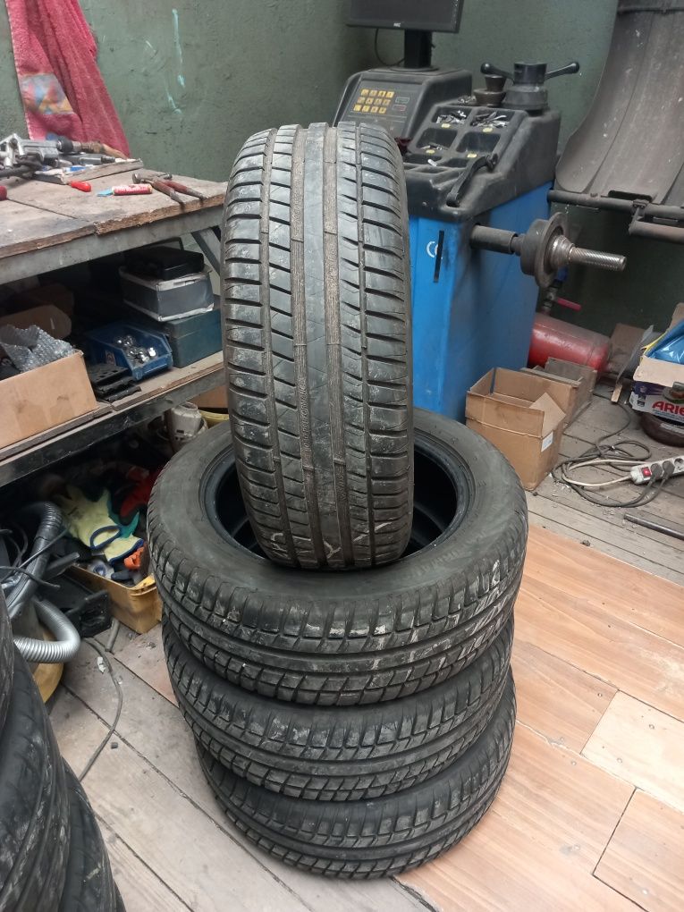 Anvelope  vara 195 55 15 dot 2023
