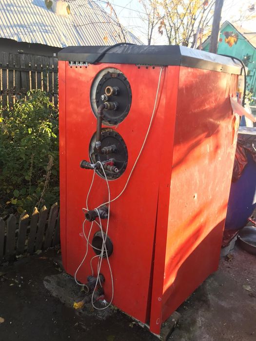 Vând centrala pe combustibil