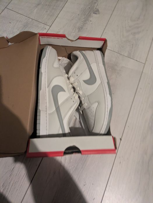 vând Nike dunk retro