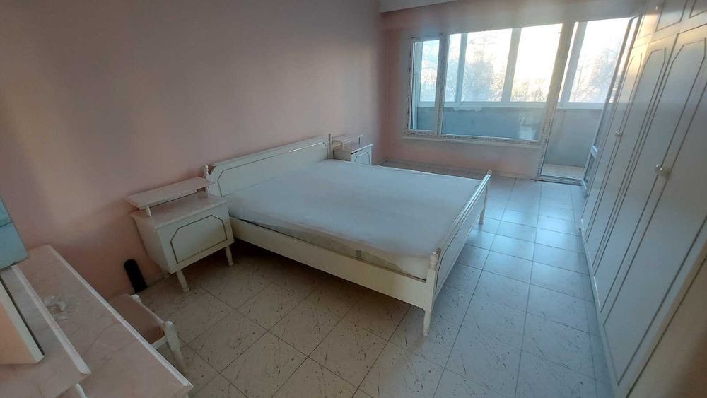 Тристаен апартамент за продажба в кв. Орфей - гр. Хасково