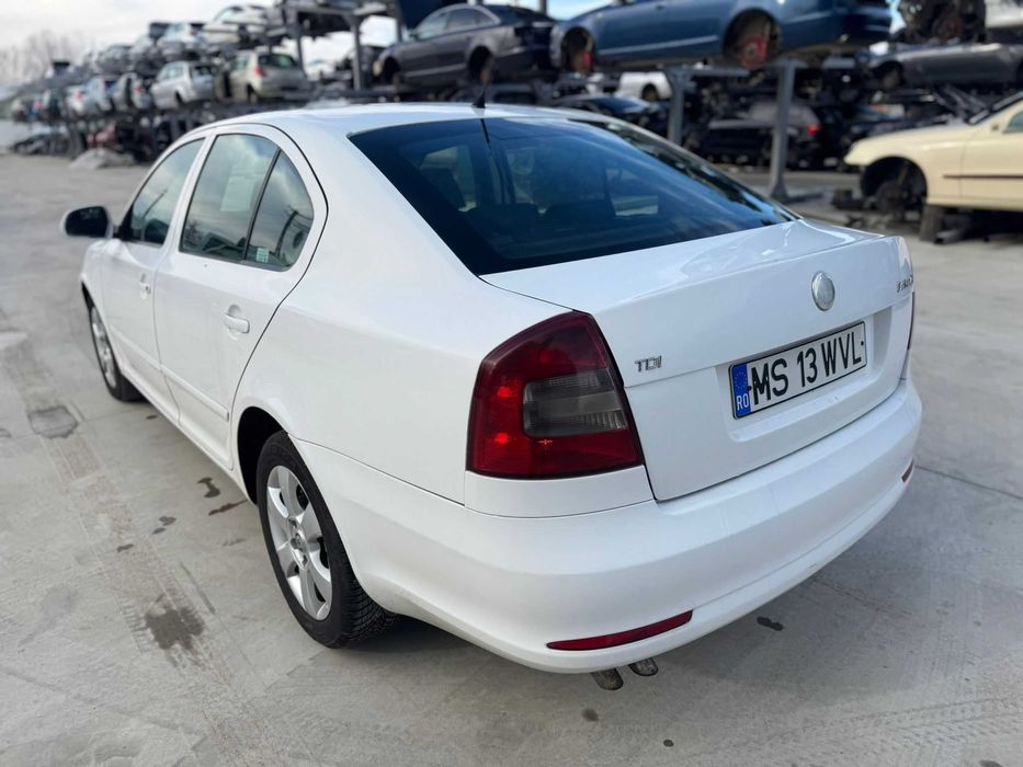 Skoda octavia 2 1.9 DSG 2009 AVARIAT LOVIT AVARIATE