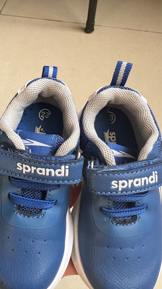 Pantofi sport sprandi nr 23