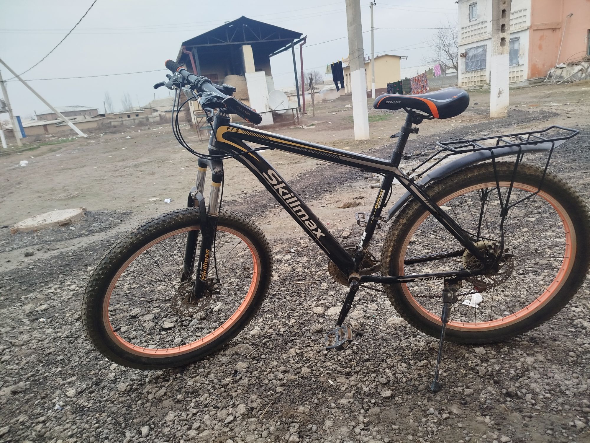 Velosiped Skillmax