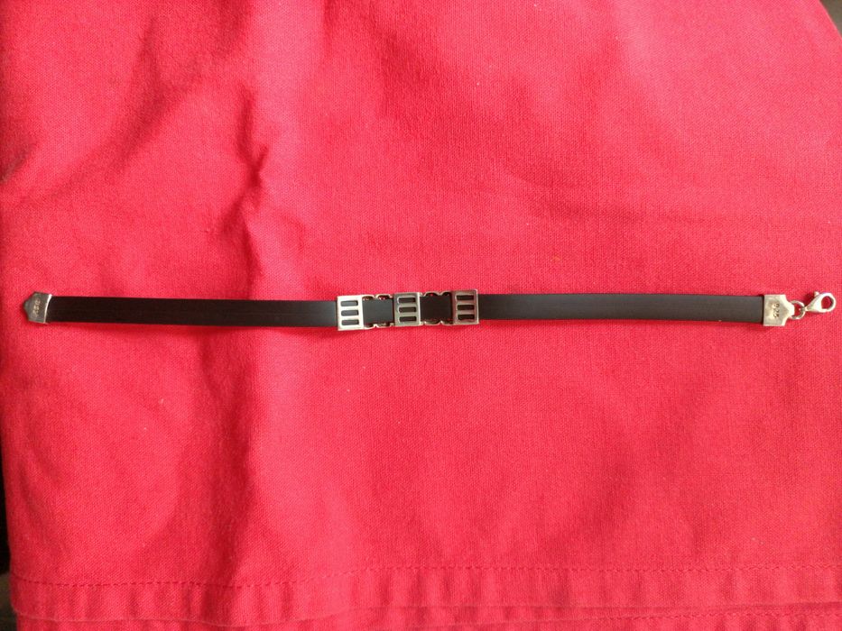 Vind bratara din argint