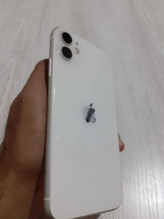 iPhone 11 емкост 76%