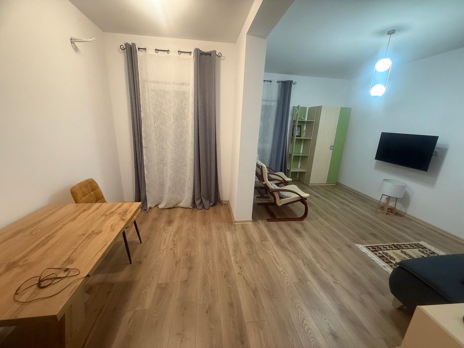 Proprietar Inchiriez Apartament cu o camera Torontalului