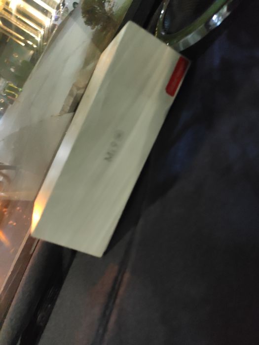 Xiaomi Mi 9 Se ideal kor dok bor obmen bor