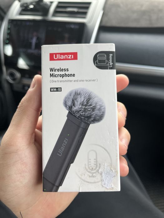 Петличка микрофон