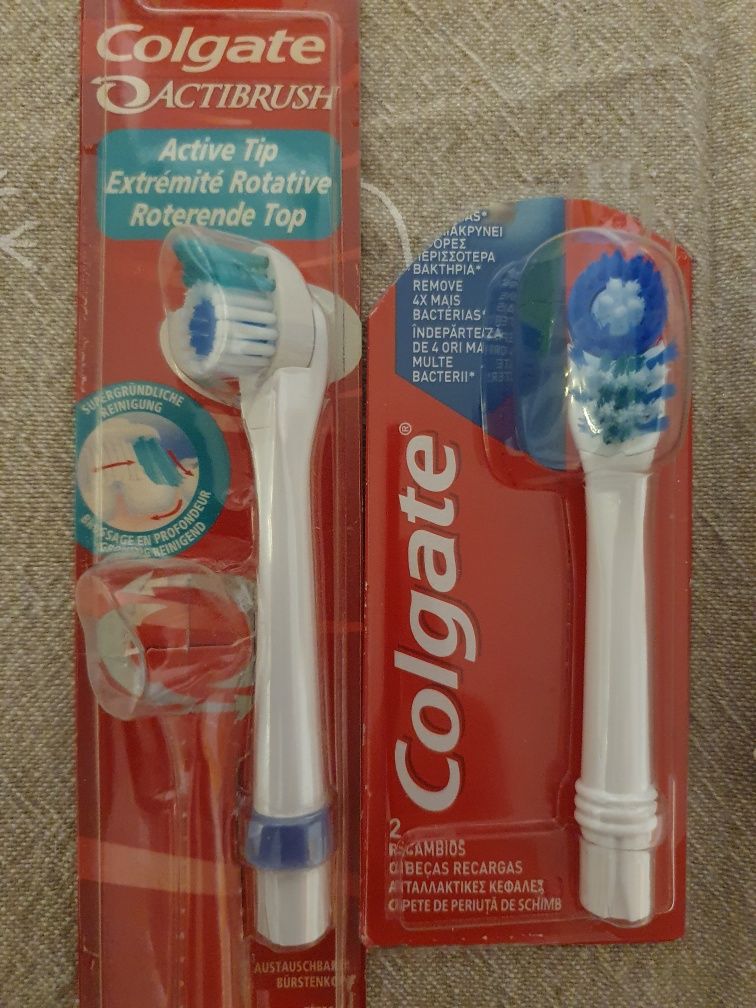 Periuța de dinți electrica Colgate