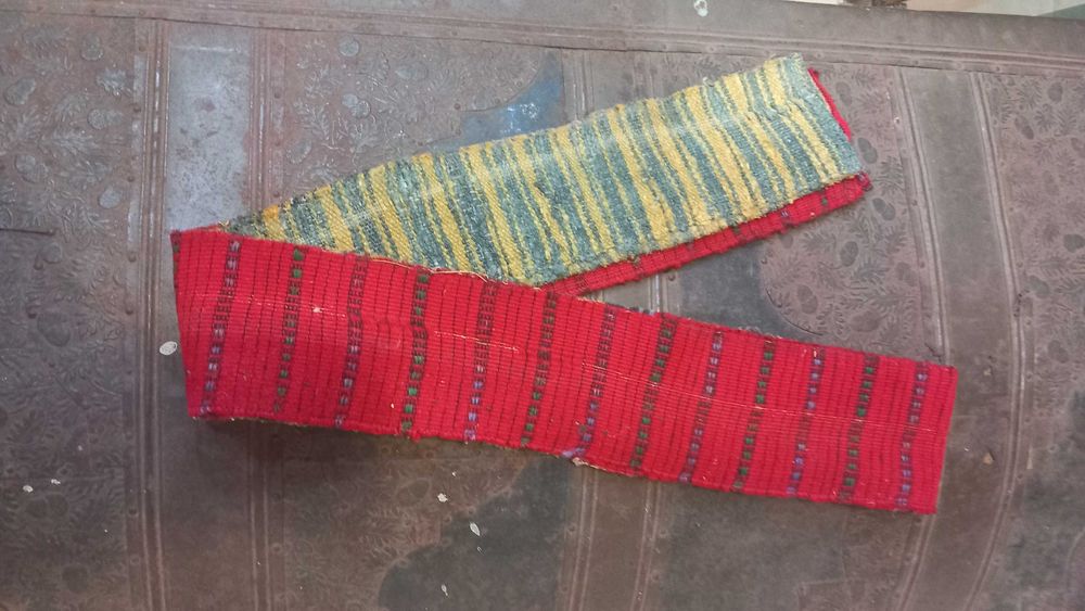Червен  колан за Кюстендилска носия