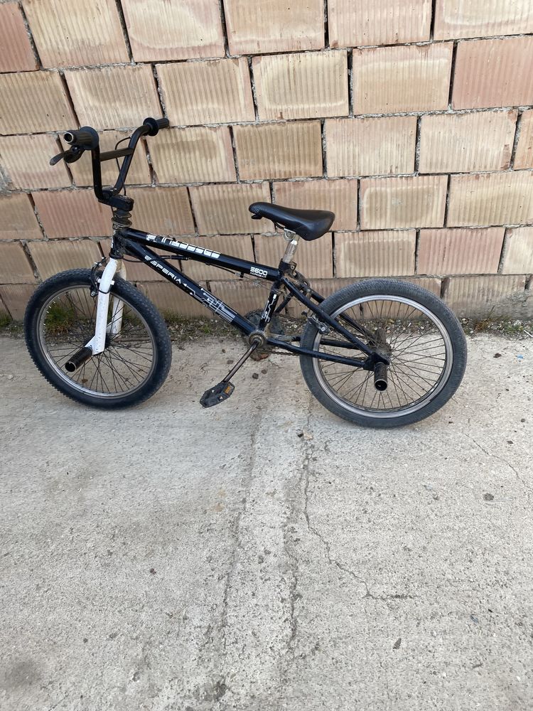 bicicleta BMX de vanzare