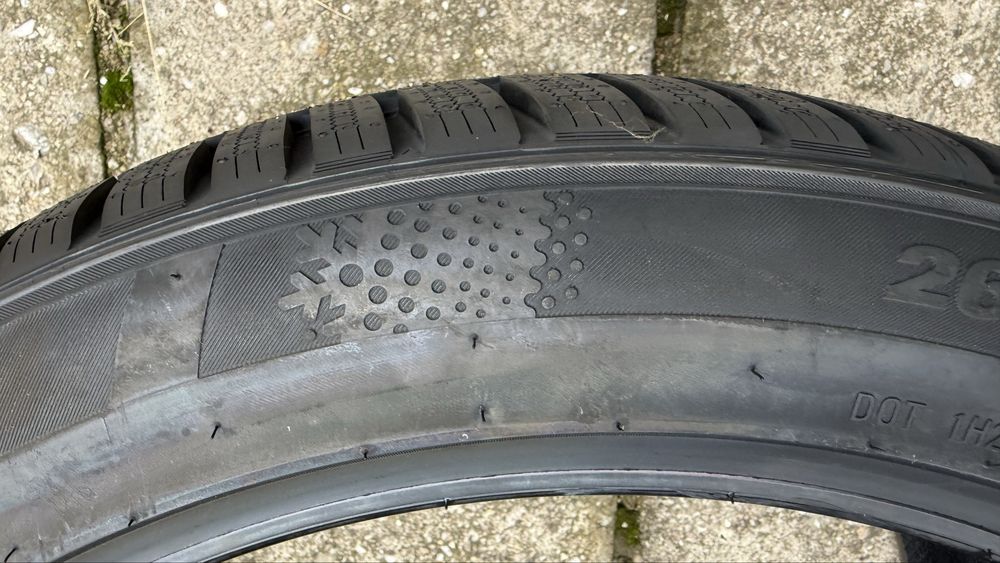 KUMHO WINTERCRAFT WP72 265/40 R20 104W за ауди