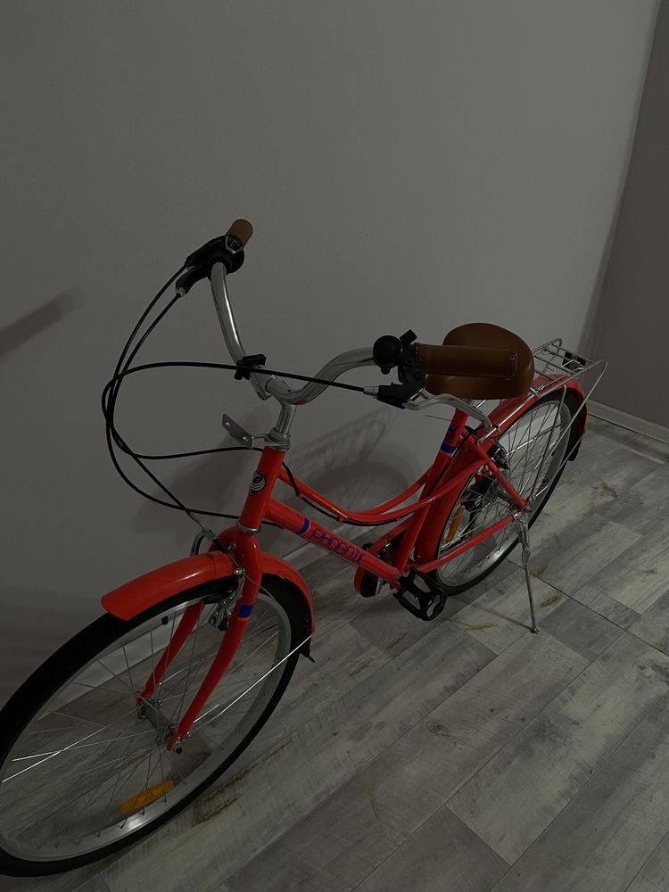Срочно продам Велосипед PHOENIX En-Lady 26 красный.