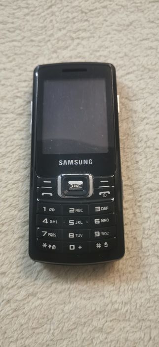 Samsung GT-B5722 Duos si Samsung C5212