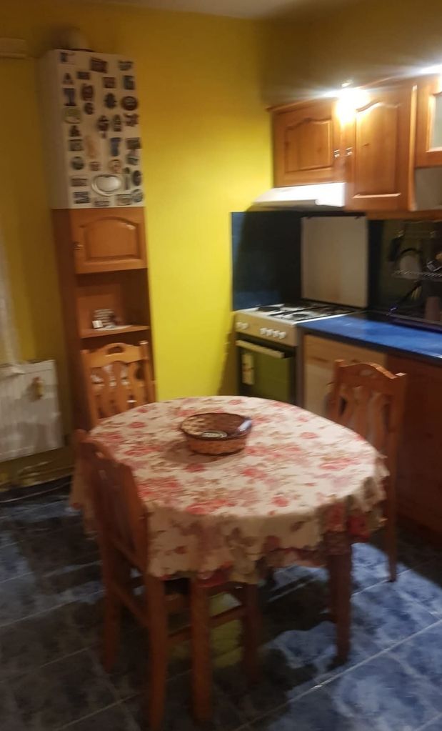 Продава се Тристаен апартамент в Кюстендил, Бузлуджа - 75 кв.м за 734 €/кв.м - Снимка #1