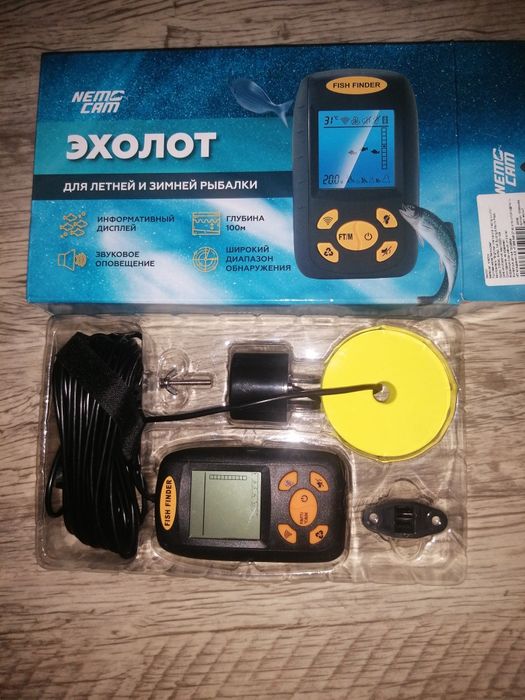 Продам эхолот Fish Finder
