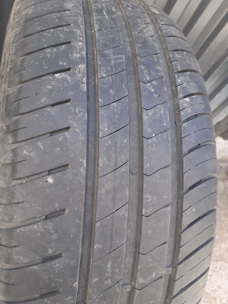 205/60R16 2штг Hankook