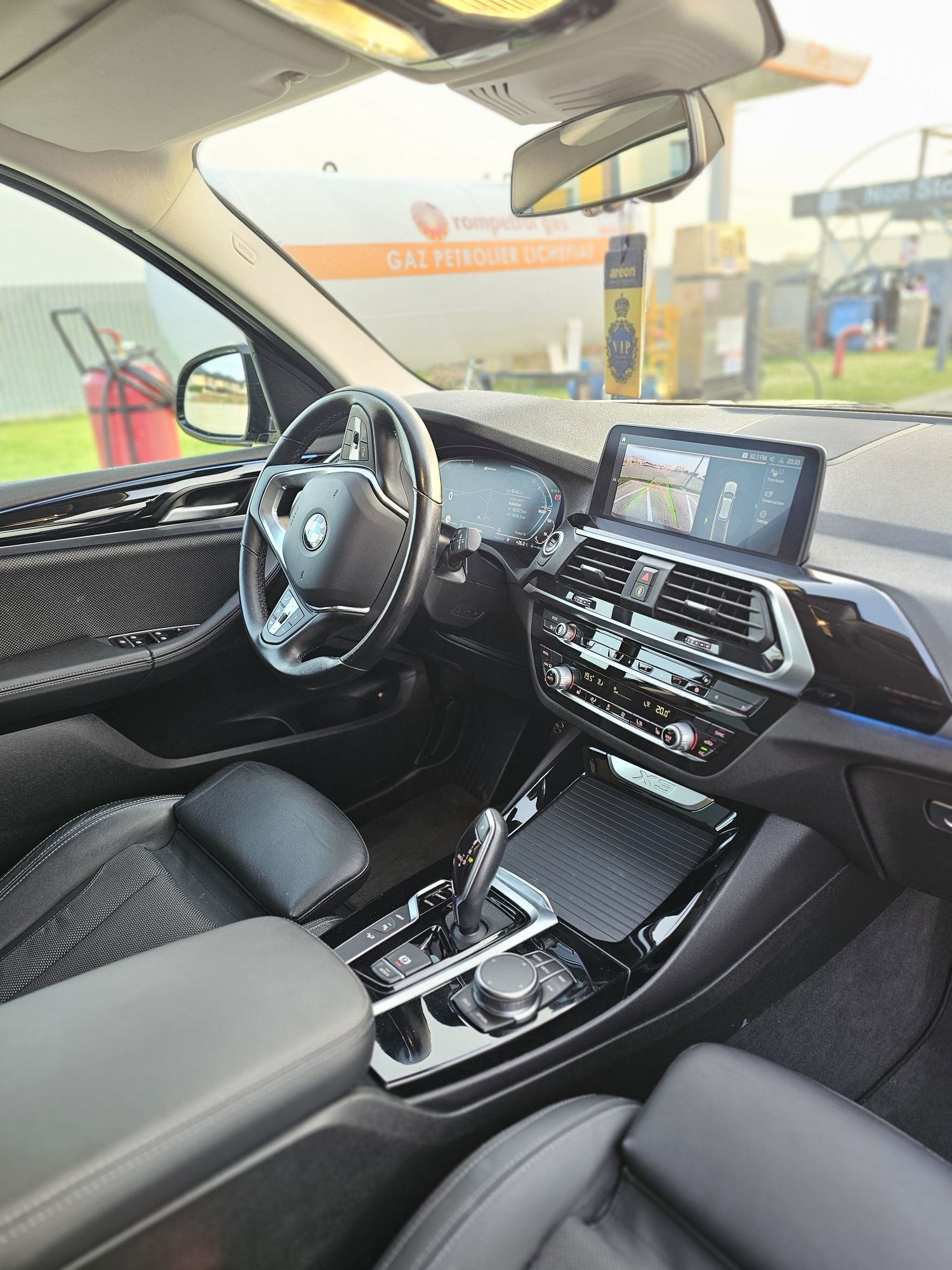 BMW X3 30e xDrive 2.0 Plug-in Hybrid.