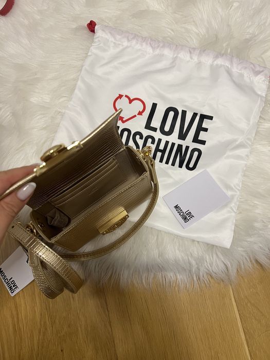 Дамска чанта Love Moschino