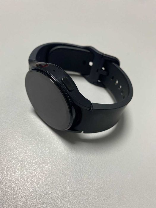 Samsung Galaxy Watch 5 40mm (Отеген) лот: 724224