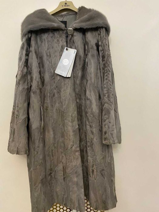 продам шубу новая