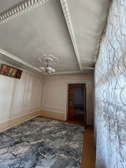 Сотилади Ховли Занги Ота 8 сотих 10хона..150.000$