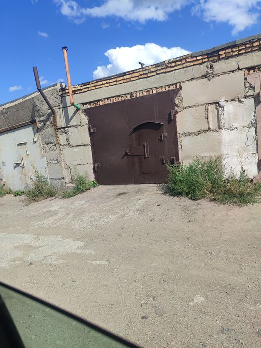 Продам гараж по Амангельды напротив 6-ой школы