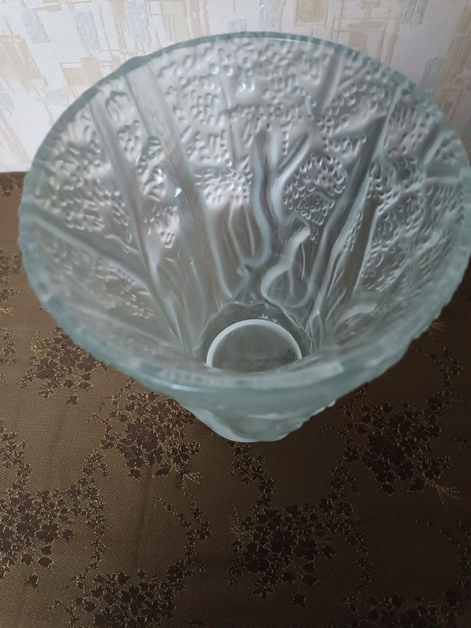 Продам столовую посуду