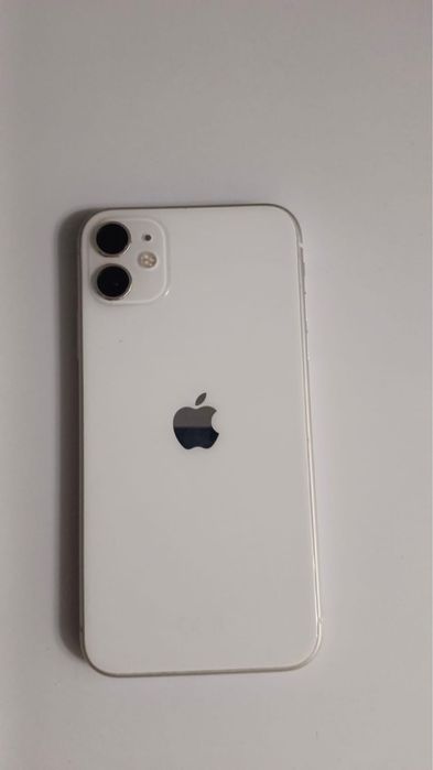 Iphone 11 в хорошем состоянии
