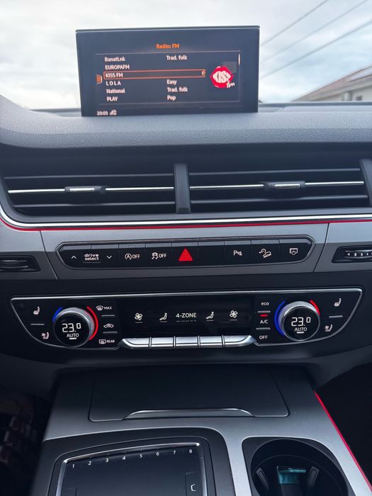 Audi Q7/2018 /30TDI/273 CP 172000 km