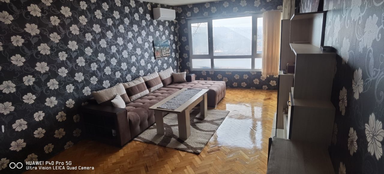 Дава се под наем Тристаен апартамент в Димитровград - 69 кв.м за 204 € - Снимка #1
