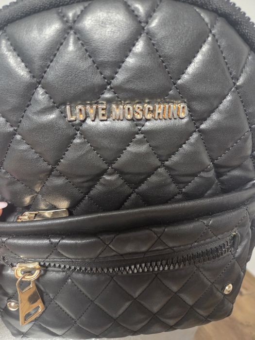 Ghiozdan dama stare ca nou