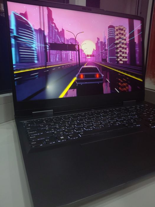 Ноутбук Lenovo LOQ 15" с Ryzen 5 7640HS и RTX 4050