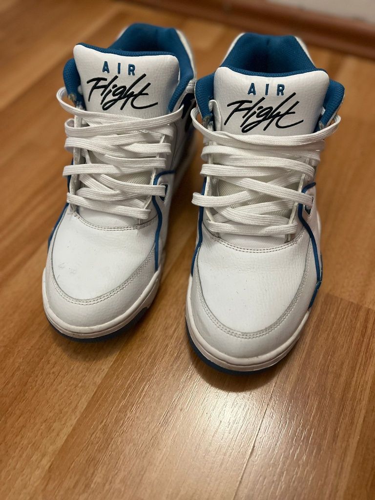 Adidasi Nike stare foarte bună
