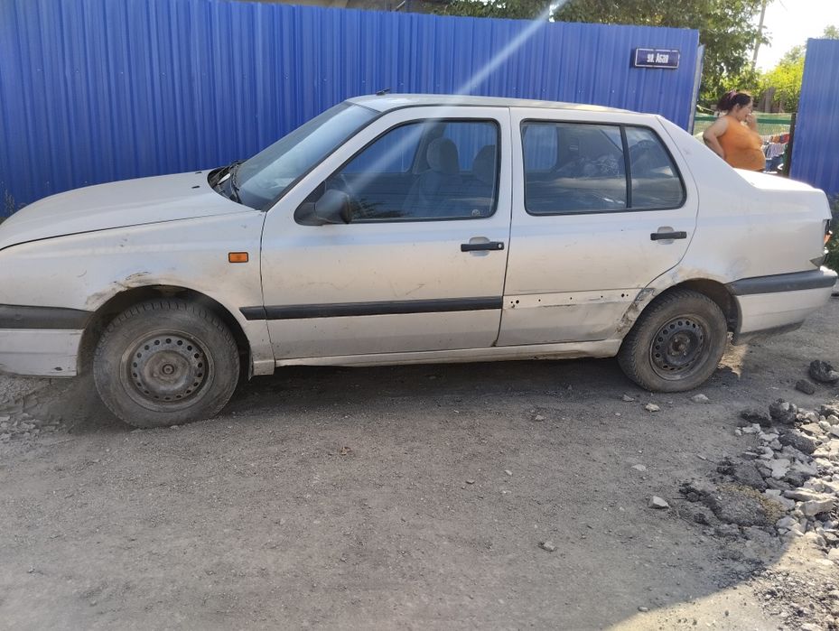 Продам Фольксваген Венто по запчастям