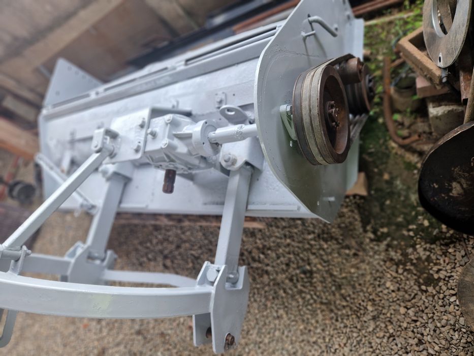 Tocatoare resturi vegetale