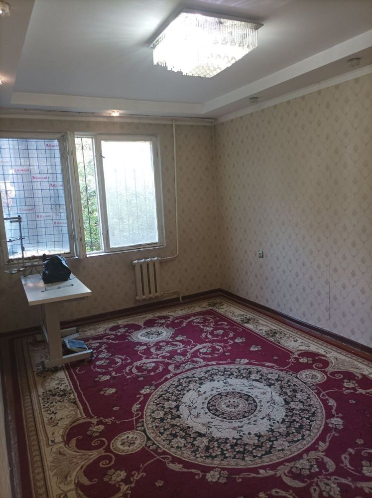 Prodayotsiya kvartira na Yunusabad 15 3/2/4 . Ryadom metro Turkistan
