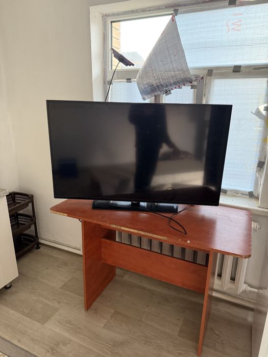 Тлевизор самсунг