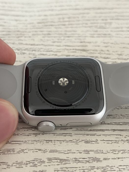 Apple watch SE 1-rd generation. Эпл вотч СЕ 1-ого поколения