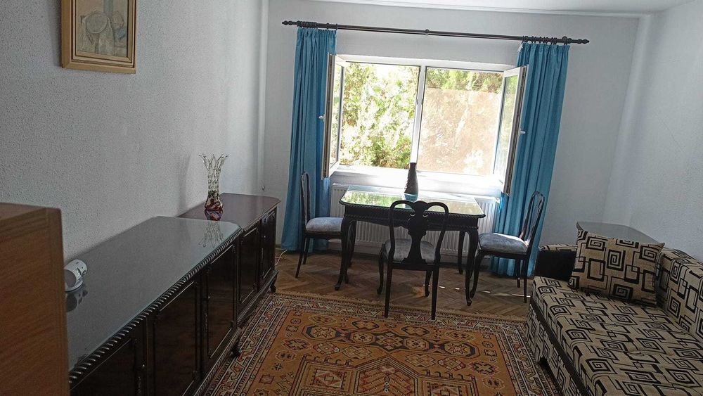 Apartament 3 Camere Zona Centrala