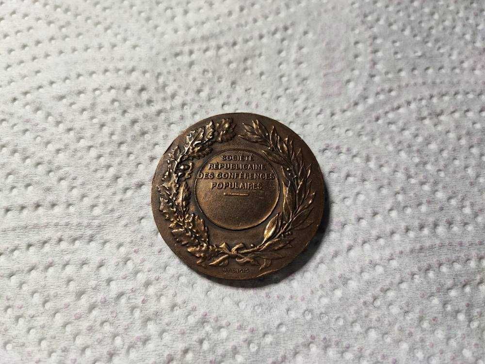 Medalie vintage franceza