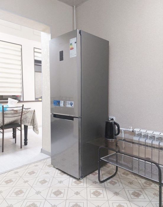 Arenda Sarakulka Lokamativ bollarga oilaga qizlarag