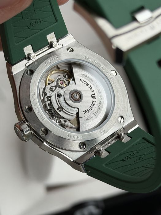 *Чисто нов* автомотичен часовник Maurice Lacroix Aikon 39mm