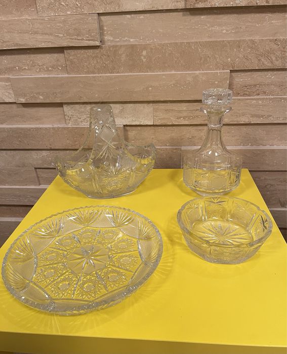 Cristal superior Bohemia  platou , scrumiera, decantor, coșulet
