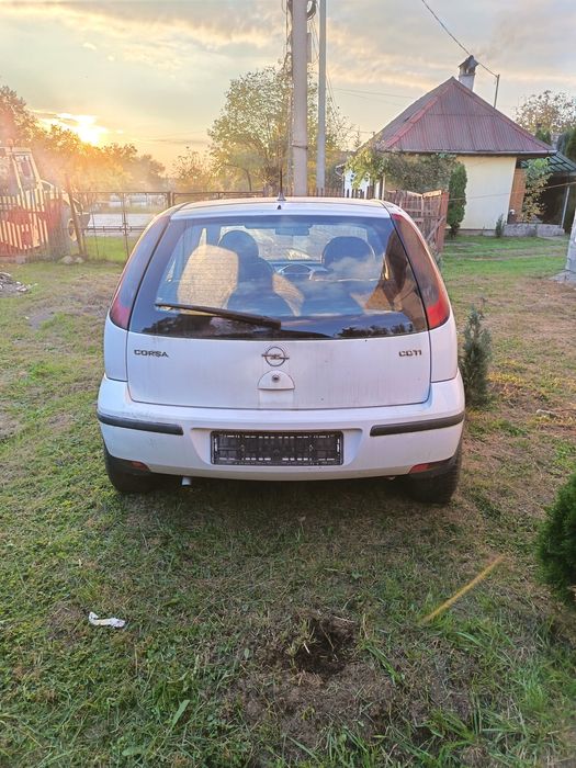 Vand Opel Corsa în stare bună