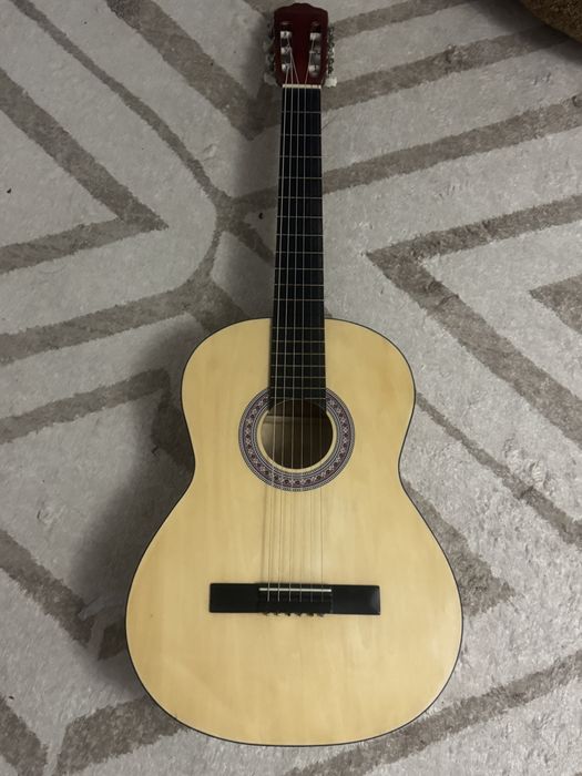 Гитара срочна