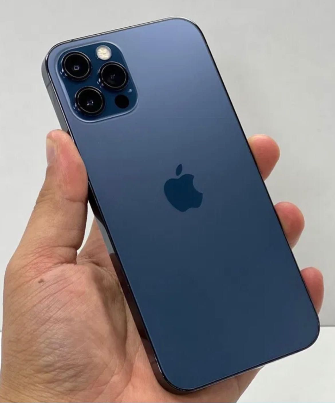 iPhone 12 Pro Новый!