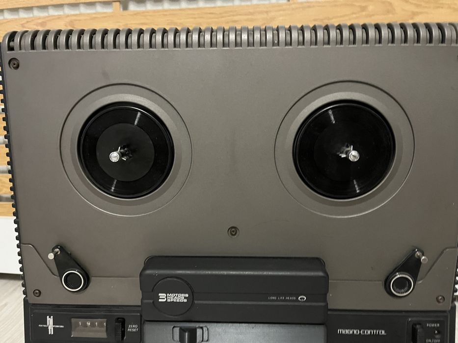 Magnetofon Philips N4504 defect