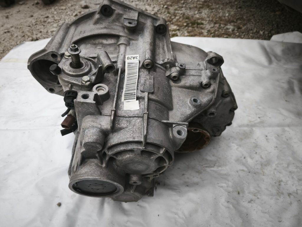 6 Степенна ръчна скоростна кутия VW