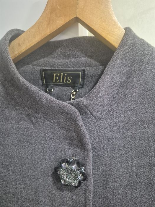 Пальто  осенний  в  отличном. состоянии